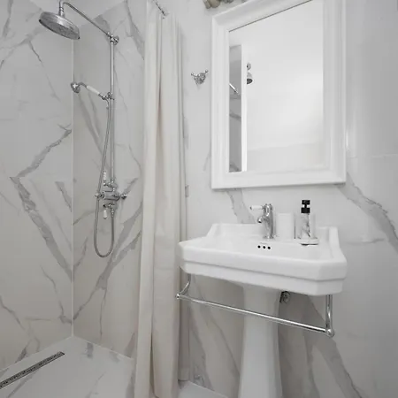 Foksal 1a By Solarento Warsaw